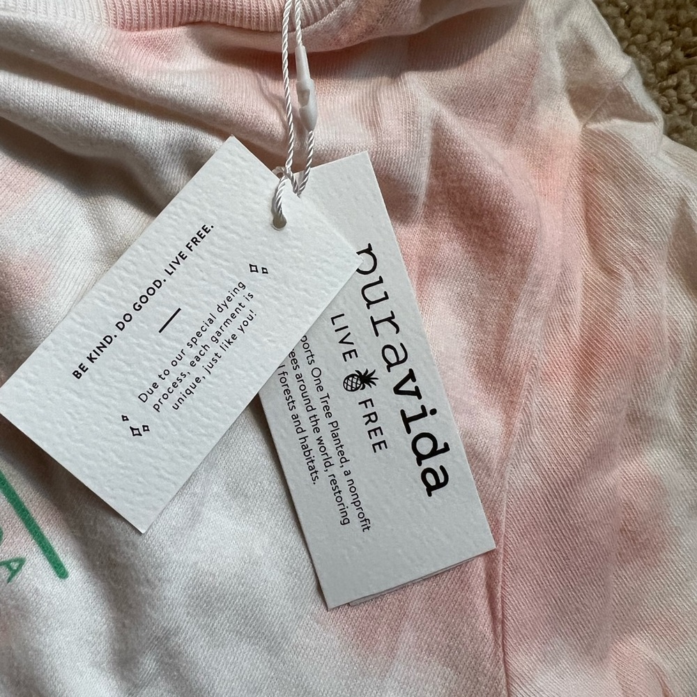 cropped puravida shirt never worn